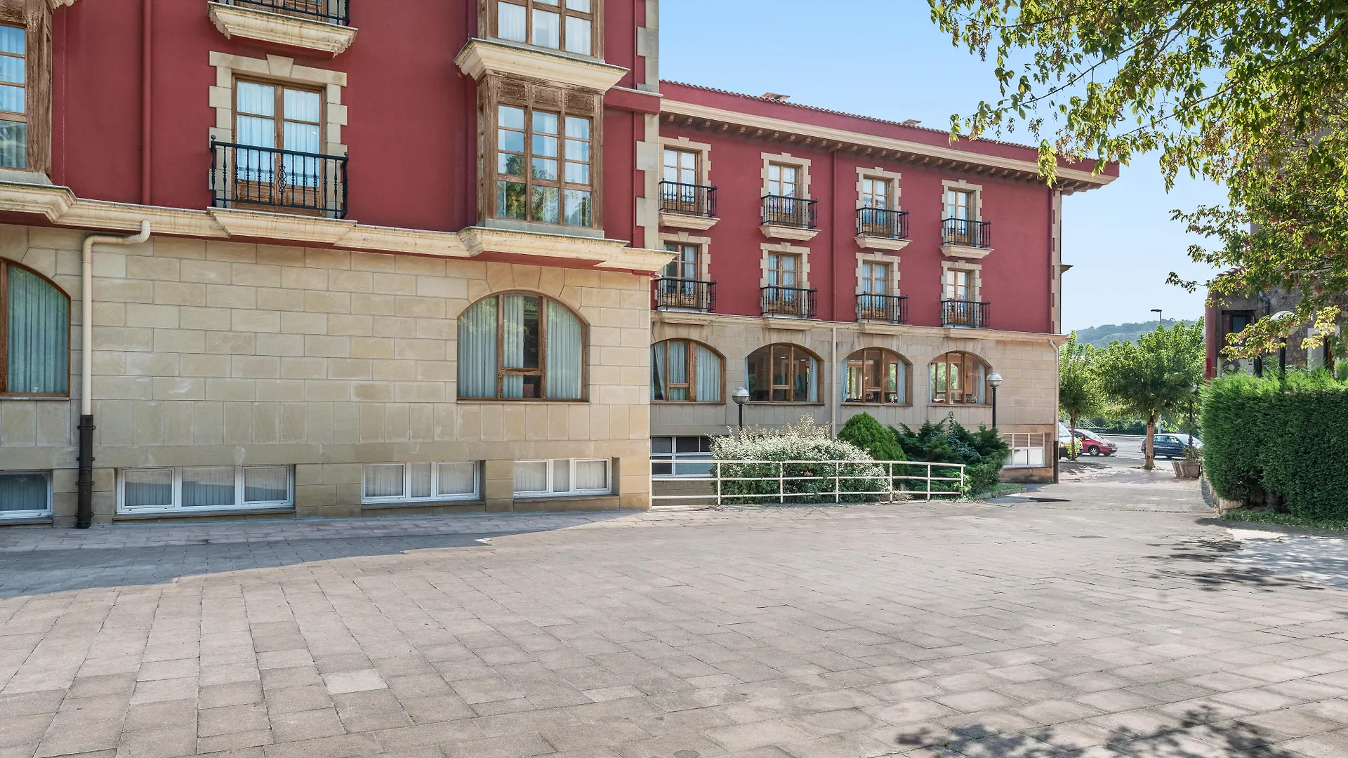Tryp Bilbao Sondika Hotel