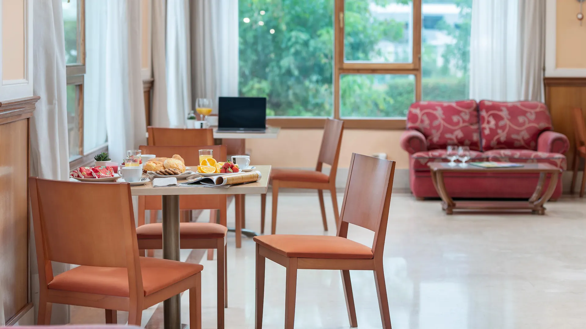 Tryp Bilbao Sondika Hotel